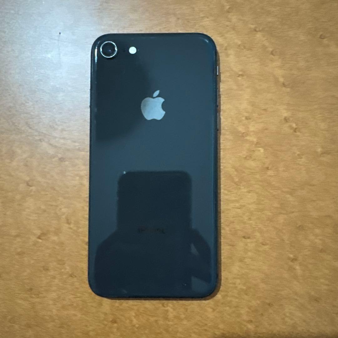 Apple iPhone 8ブラック 本体 64GB