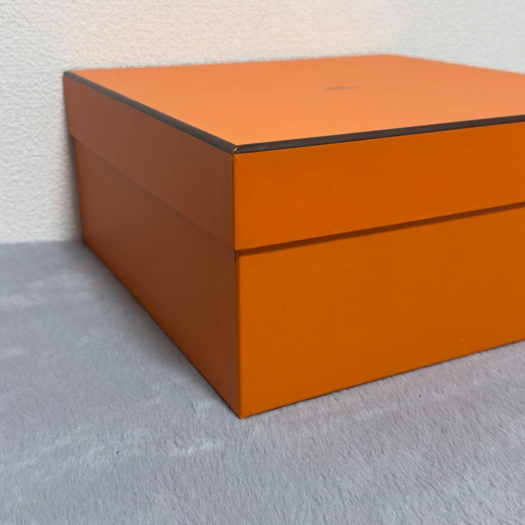 【極美品】HERMES エルメス　バーキン25 空箱　正方形　31x31x15