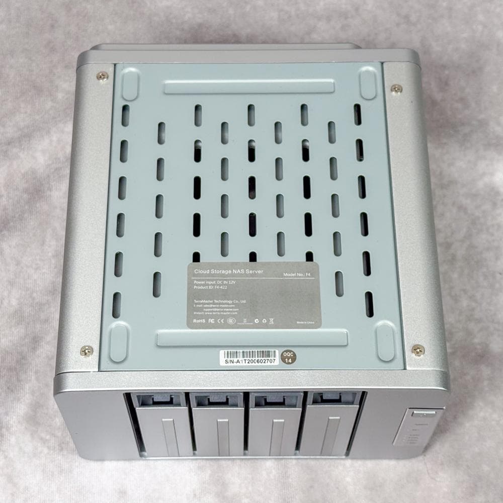 外付けハードディスク・ドライブ TERRA MASTER F4-422 NAS 10GbE